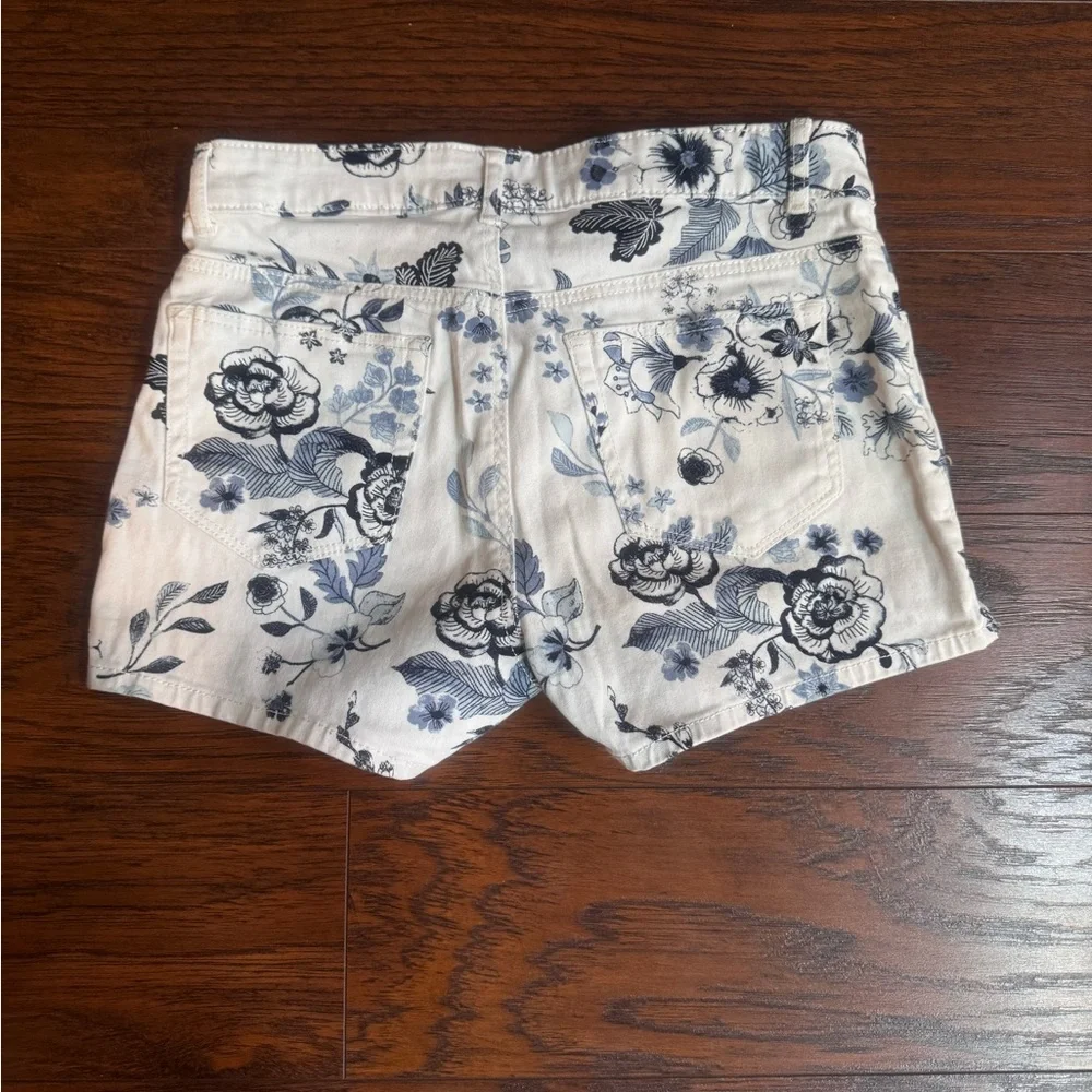 {Lucky Brand + New York Laundry} bundle of shorts - Picture 8 of 16